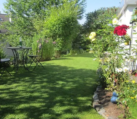 Апартаменты Christine Альтена